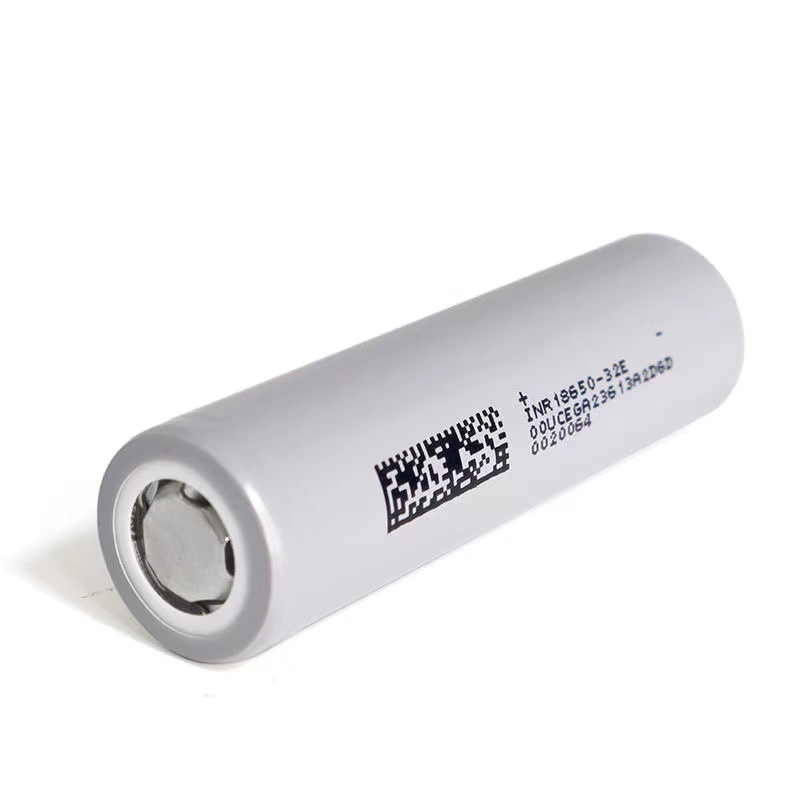 Аккумулятор литий-ионный 18650 3200mah 3C 10A INR DMEGC 32E (факт. 3200mah) плоский +
