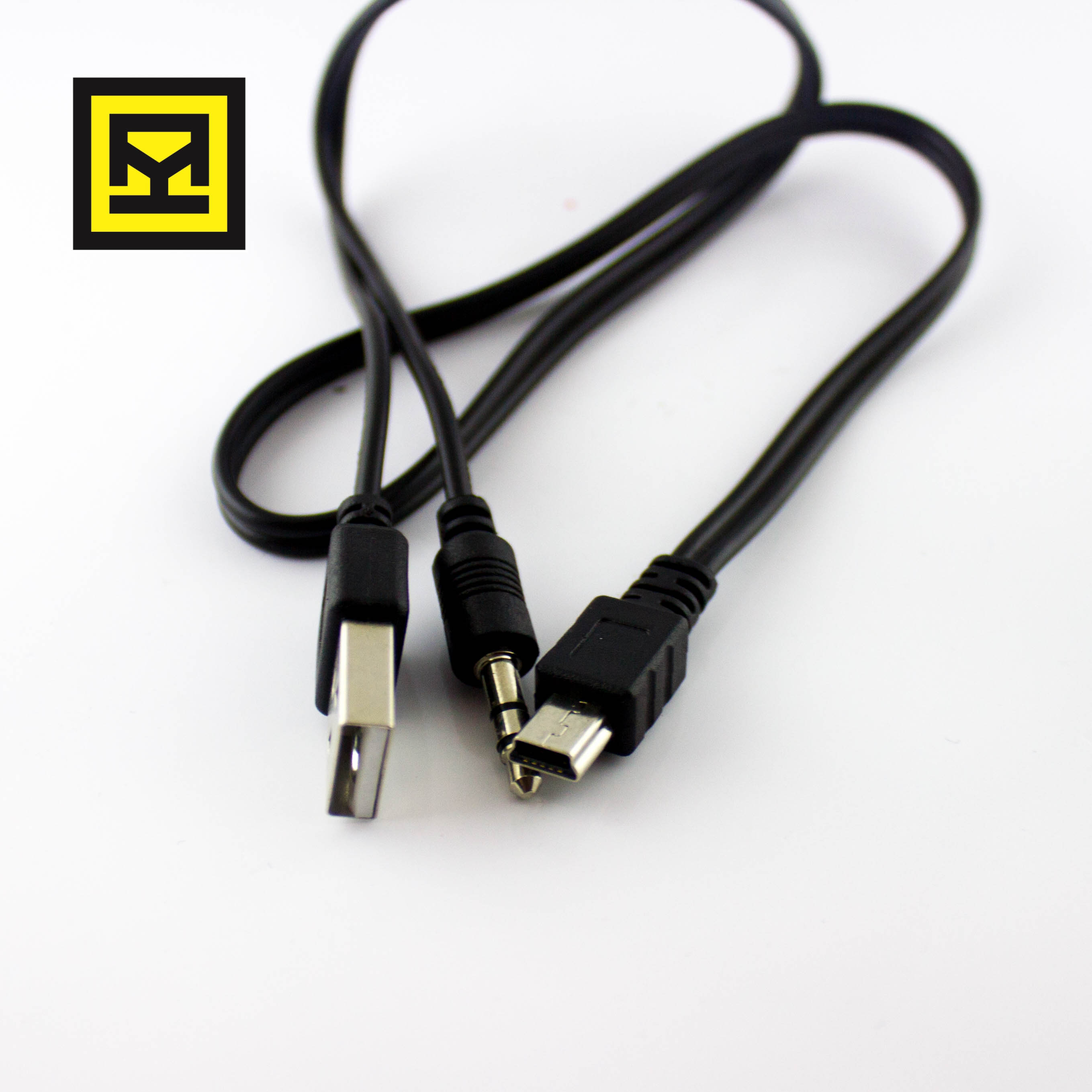 Купить Кабель USB-AUX - mini USB для портативных  колонок 0.5м в Челябинске