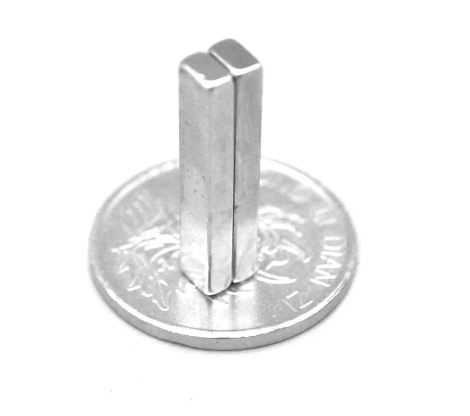 Магнит неодимовый призма 25x5х3 N35