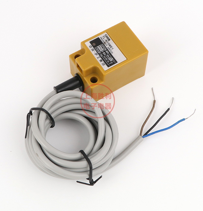 Купить Бесконтактный переключатель TL-N15ME1 24V в Челябинске
