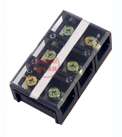 Купить Колодка клеммная TC-1503 15A 3P в Челябинске