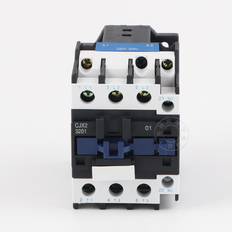 Купить Контактор CJX2-3201 AC380V 32A в Челябинске