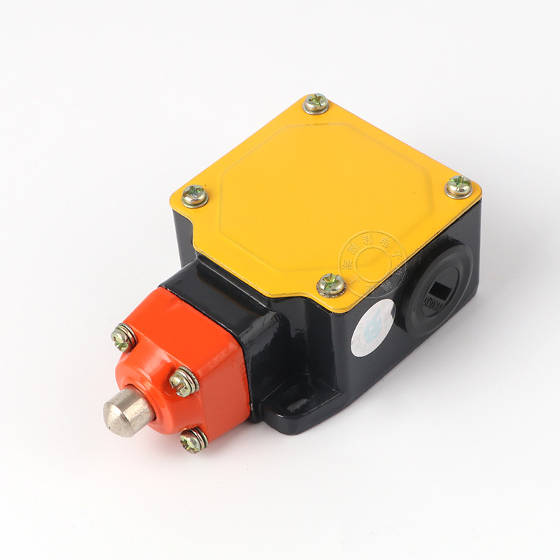Купить Концевой выключатель 3SE3(LXP1)-100/1CA в Челябинске