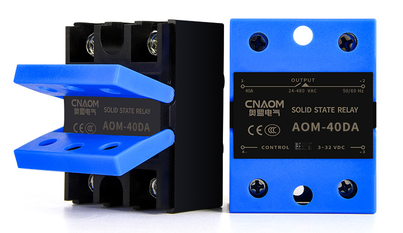 Купить Твердотельное реле CNAOM AOM-40DA (управление 3-32VDC, контроль 24-480VAC) в Челябинске